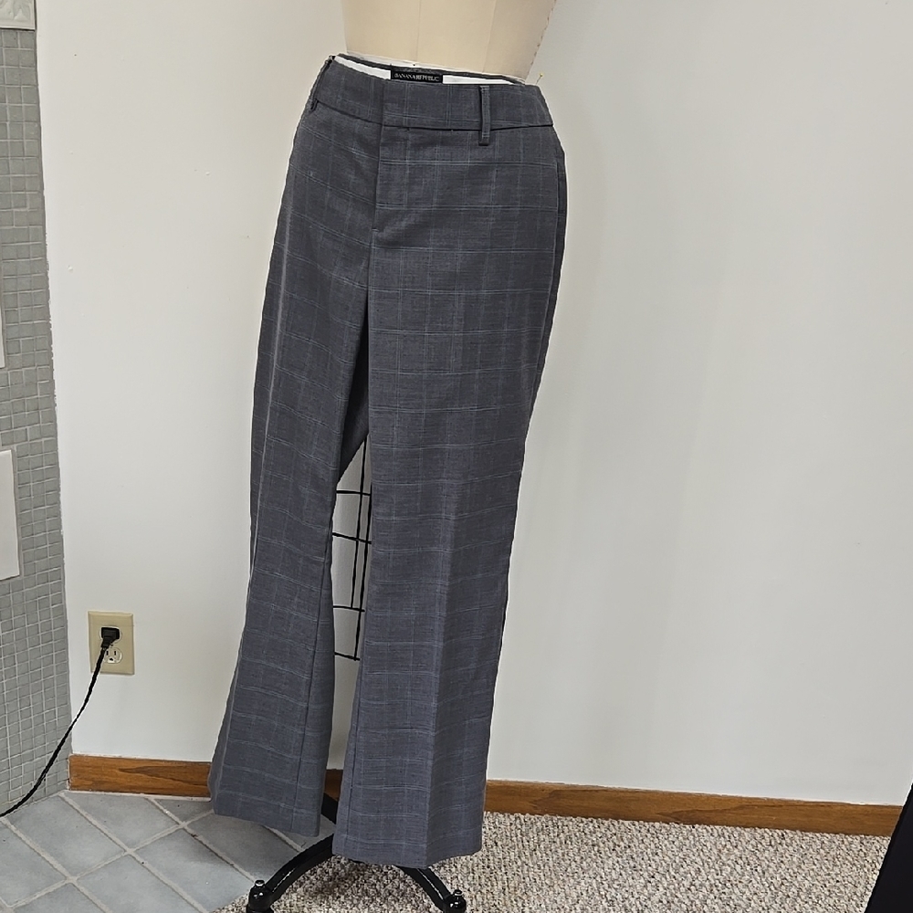 Women's Gray Checkered Pants